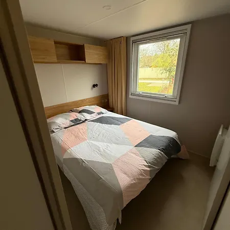 Mobil La Pointe Hotel