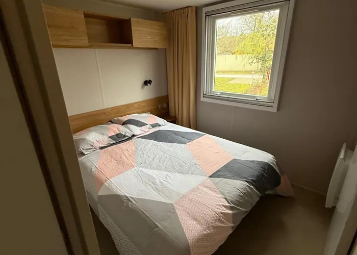 Mobil La Pointe Hotel